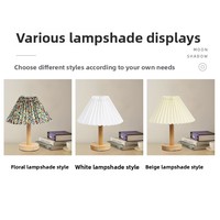Lampe de chevet plissée style parapluie, lampe d'ambiance moderne minimaliste en bambou/bois, lampe de table avec télécommande, intensité réglable, fonctionne sur piles