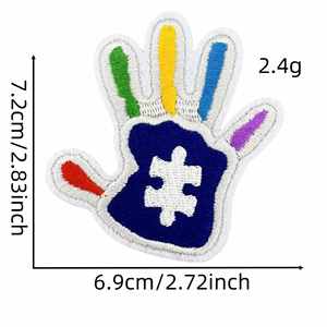 Patch brodé thermocollant Cœur d'amour puzzle arc-en-ciel pour la sensibilisation à l'autisme, pour la décoration de vêtements et de chapeaux - Product Image 5