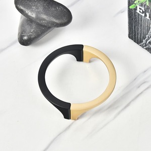 Poignée de porte de placard semi-circulaire, poignée de tiroir solide pour armoire à chaussures, poignée annulaire pour porte intérieure de chambre, luxe léger - Product Image 1