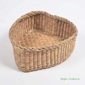 Water Hyacinth Heart Shape Multifunctional Round Utensils with 3 Hand-woven Storage Baskets from Vietnam - Product Image 4