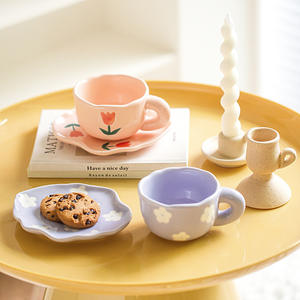 Tasse à café et soucoupe en céramique exquises, peintes à la main, motif <span class=keywords><strong>ours</strong></span>, tulipe orange et nuages blancs, avec design thé <span class=keywords><strong>de</strong></span> <span class=keywords><strong>l</strong></span>'après-midi et <span class=keywords><strong>latte</strong></span> - Product Image 3