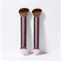 Pinceau de maquillage multifonctionnel à double extrémité, poils doux, pinceau polyvalent pour poudre libre, fard à joues et fond de teint liquide pour le maquillage du visage