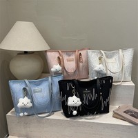 Sac fourre-tout multifonctionnel pour femme en PU avec fermeture éclair, grande capacité, pendentif mignon, sac à bandoulière tendance pour le quotidien