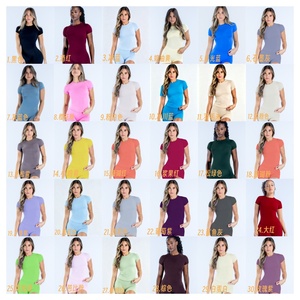 เสื้อยืดออกกำลังกายแขนสั้นไร้ตะเข็บสำหรับผู้หญิง ยี่ห้อ Yian 40 สี เสื้อยืดคอกลมรัดรูป เนื้อผ้านุ่มยืดหยุ่น เหมาะสำหรับออกกำลังกายและโยคะ - Product Image 2