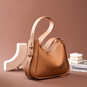 Bolso cruzado de cuero de vaca genuino para mujer 2025, estilo de moda Vintage, nuevo bolso de mano para mujer para invierno y verano - Product Image 2
