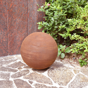 Ensemble <span class=keywords><strong>de</strong></span> boules <span class=keywords><strong>de</strong></span> <span class=keywords><strong>jardin</strong></span> <span class=keywords><strong>en</strong></span> acier Corten rustique <span class=keywords><strong>de</strong></span> luxe décoration extérieure <span class=keywords><strong>en</strong></span> <span class=keywords><strong>métal</strong></span> <span class=keywords><strong>rouillé</strong></span> Yard Art Collection <span class=keywords><strong>de</strong></span> sphères <span class=keywords><strong>en</strong></span> acier Corten - Product Image 1