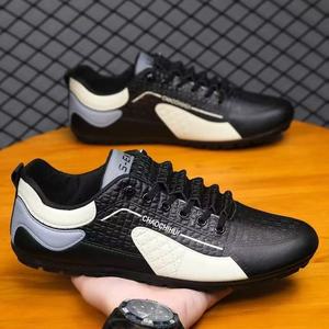 <span class=keywords><strong>Zapatillas</strong></span> deportivas de verano de nuevo diseño para <span class=keywords><strong>hombre</strong></span>, zapatos transpirables de malla de PVC con punta informal, plantilla de PVC a la moda para correr, temporada de invierno - Product Image 6