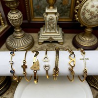 Gelang Kawat Baja Anti Karat Berlapis Emas 18K Model Simpul dengan Liontin Salib, Hati, dan Mata Kucing, Perhiasan Fashion Wanita, Grosir OEM ODM