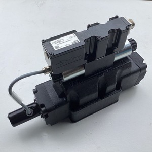 วาล์วควบคุมทิศทางแบบสัดส่วน Parker รุ่น D91FCB31HC2NB7016 วาล์วไฮดรอลิกแรงดันสูงสุด 350 บาร์ - Product Image 4