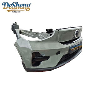 Ensemble complet de la partie avant de haute qualité pour <span class=keywords><strong>Volvo</strong></span> <span class=keywords><strong>XC40</strong></span>, comprenant le pare-chocs avant, les phares, la calandre, le radiateur, les ailettes. Livraison rapide. - Product Image 3