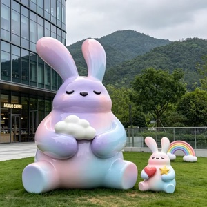 Statue de lapin mascotte géante colorée personnalisée pour centre commercial, sculpture extérieure en fibre de verre pour parc à thème, décoration événementielle étanche en PRV - Product Image 3