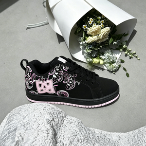 Zapatillas de Plataforma de Lujo de Alta Gama, Ligeras, Transpirables, Cómodas, Antideslizantes, con Suela Gruesa, Zapatos de Mujer, Calzado de Diseño de Moda - Product Image 1