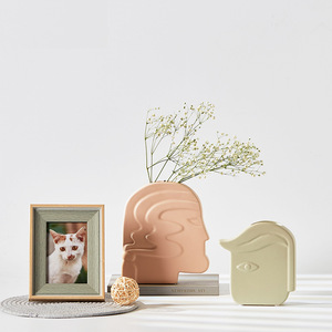 Vente <span class=keywords><strong>en</strong></span> gros <span class=keywords><strong>de</strong></span> <span class=keywords><strong>vase</strong></span> <span class=keywords><strong>en</strong></span> céramique moderne abstrait nordique visage humain salle d'exposition créative figure décorative <span class=keywords><strong>vase</strong></span> <span class=keywords><strong>en</strong></span> <span class=keywords><strong>forme</strong></span> <span class=keywords><strong>de</strong></span> <span class=keywords><strong>tête</strong></span> pour fleurs - Product Image 4