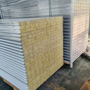 Panneau sandwich en mousse de polyuréthane PU, revêtement mural métallique en briques, prix usine, bardage décoratif pour <span class=keywords><strong>maison</strong></span> préfabriquée <span class=keywords><strong>extérieure</strong></span> - Product Image 2