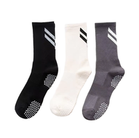 Chaussettes de course à compression antidérapantes Logo personnalisé Soccer Designer Calcetines Cycling Crew Knitted Grip Mens Sports Football Chaussettes