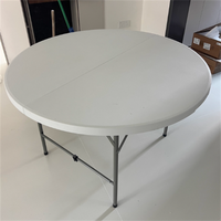 Table de mariage en plastique pliante blanche robuste et durable de 10 places meubles de maison convertibles pour les banquets et les fêtes pour les hôtels