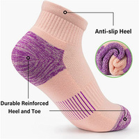 OEM Chaussettes de sport promotionnelles en coton de haute qualité, longueur cheville, mode, chaussettes de course rembourrées en éponge, logo personnalisé