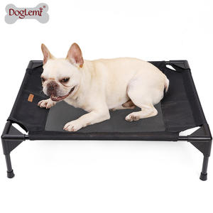Sofá portátil transpirable de verano para perros, <span class=keywords><strong>hamaca</strong></span> portátil elegante para mascotas, camas para viajes al aire libre, cómodas camas elevadas para mascotas - Product Image 2