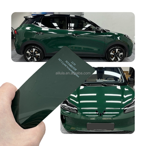 Populaire Cristal Turquoise Vert Couleur Voiture Wrap Vinyle <span class=keywords><strong>Film</strong></span> PVC Peinture Voiture Changement De Couleur Wrap <span class=keywords><strong>Film</strong></span> - Product Image 1