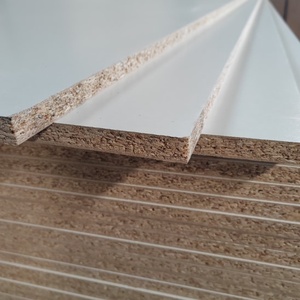 <span class=keywords><strong>Tablero</strong></span> <span class=keywords><strong>OSB</strong></span> de Melamina Laminada Blanca de 1220*2440 mm y 18 mm para Cocina, Dormitorio, Baño, Encimera, Cama, Exterior - Product Image 3