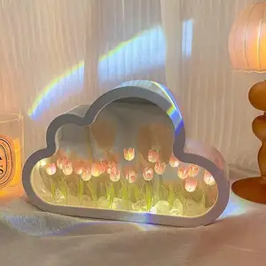 Yaratıcı ev dekor el yapımı DIY lale bulut çiçek lamba romantik LED bulut lale ayna gece lambası yatak odası kızlar için hediye