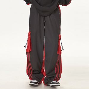 Pantalon cargo long en nylon avec logo personnalisé, grande poche latérale, coupe régulière, pour homme, idéal pour le travail en extérieur - Product Image 3