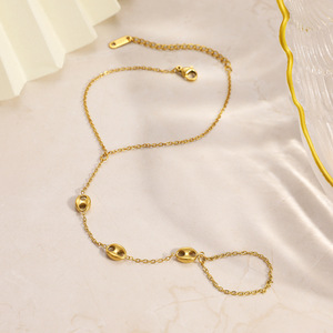 Pulsera de Acero Inoxidable con Hebilla de Nariz de Cerdo, Chapada en Oro de 18k, Diseño Minimalista, Resistente al Agua, Cadena Trasera - Product Image 2