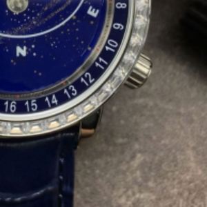 Montre mécanique de luxe en gros, étanche, avec cadran rond de 41 mm et bracelet en cuir véritable, motif ciel étoilé bleu tendance - Product Image 4