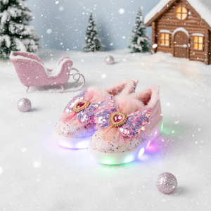 OZKIZ Zapatos Cómodos Coreanos con Diseño de Corazón Brillante para Niñas de 2 a 7 Años, Botas de Nieve de Invierno, Venta al por Mayor de Moda Infantil - Product Image 3