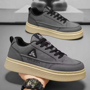 2026 New Autumn Men's <b>Sneakers</b> Breathable Board Shoes Student Trendy All-match Thick-soled Sports Shoes Casual Walking Shoes - Product Image 1