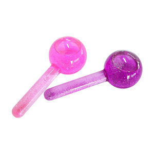 Produits les plus vendus en <span class=keywords><strong>2020</strong></span> Autre outil <span class=keywords><strong>de</strong></span> massage Masseur facial Globes <span class=keywords><strong>de</strong></span> glace Utilisation chaude et froide Rouleau <span class=keywords><strong>de</strong></span> glace pour les soins <span class=keywords><strong>de</strong></span> la peau - Product Image 6