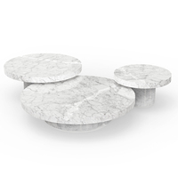 Table basse de luxe Empire Center en marbre de Carrare avec laque blanche mate et design sculpté à la main pour salons élégants