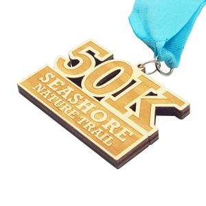 Medalla de Madera Personalizada Grabada para Deportes, Triatlón, Maratón, Carreras, Premio, Recuerdo - Product Image 5