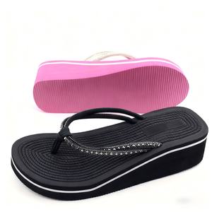 Sandales compensées Nicecin pour femme, à talon haut, avec strass et bride fine, semelle épaisse, rose et noir, pour l'été et la plage, personnalisables - Product Image 3