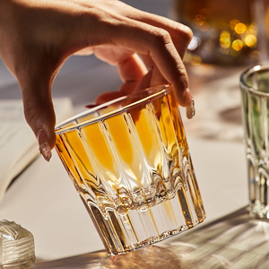 แก้ววิสกี้วินเทจ แก้วทรงโอลด์แฟชั่นด์ สวยงาม สีสันตกแต่งสวยงาม น้ำเงิน ชมพู แดง เหลือง ดำ เขียว แก้วช็อต - Product Image 3