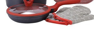 Ensemble de <span class=keywords><strong>vaisselle</strong></span> 9 pièces pour une ambiance esthétique : Marmites à soupe 24/28 cm, Poêle à frire 26 cm, Plaque à pizza 28 cm, Couvercles en silicone – Cadeau raffiné - Product Image 5
