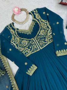 Salwar Kameez de Diseño Indio para Mujer, en Poliéster Imitación Georgette, con Bordado Fino y Lentejuelas, Estilo Bollywood, Largo hasta el Suelo, Festivo, de Primera Calidad - Product Image 6