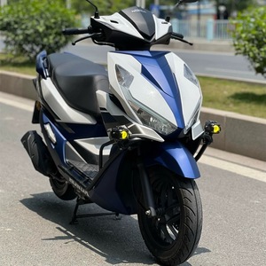 <span class=keywords><strong>Scooter</strong></span> d'occasion Honda Crack <span class=keywords><strong>125</strong></span> Cruise <span class=keywords><strong>Retro</strong></span> Curved Knife 150 Little Turtle, moto à essence homologuée pour la circulation routière - Product Image 1