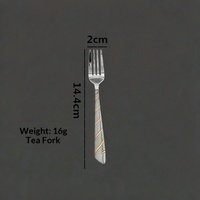 Ensemble de couverts en acier inoxydable poli miroir, couteaux à dîner, fourchettes, cuillères, cuillères à salade, cuillères à dessert, cuillères à thé, ustensiles pour la maison et les fêtes