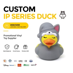 Venta al por Mayor de Patitos de Goma de 2 Pulgadas, Disfraces de Gato Personalizados, Juguetes de Plástico Unisex de 0 a 7 Años para Regalo - Product Image 1