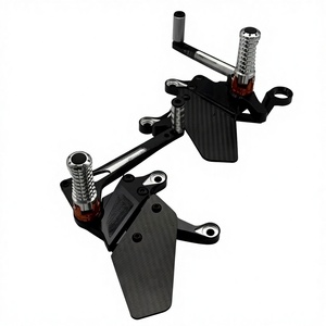 Reposapiés de Motocicleta de Aluminio CNC + Fibra de Carbono, Negros, de Alta Calidad, para 1290 Super Duke R, Modificación/Actualización - Product Image 4