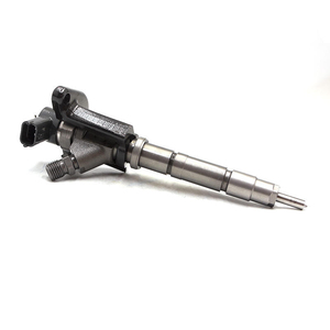 Suministro de Piezas para Inyectores 0445120048, Inyector DLLA157P1424, Boquilla de Inyector F00RJ01428, Válvulas Disponibles en Grandes Cantidades - Product Image 4