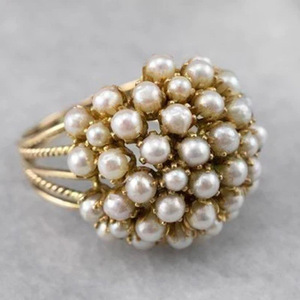 Anello Vintage da Donna con Fiori di Perle Finte e Gypsophila, Gioiello Elegante e alla Moda - Product Image 1