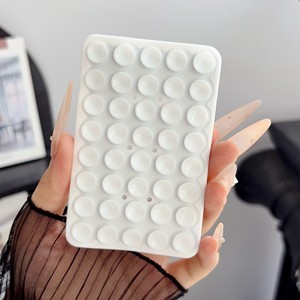 Nouveau support de téléphone pliable à ventouse en silicone double face avec noyau en aluminium, antidérapant, anti-tremblement, pour miroir mural, salle de sport et selfies - Product Image 5