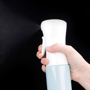 200ML 300ML Bouteille de pulvérisation continue pour les cheveux Home Essentials Bouteilles de pulvérisation pour le nettoyage du pulvérisateur d'eau fine vide - Product Image 3