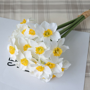 Bouquet de 6 fleurs de narcisse artificielles en soie pour la décoration intérieure, les ornements DIY et les décorations de mariage - Vente en gros - Product Image 2