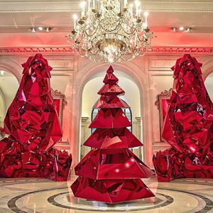 Lussuoso Orso Natalizio in Acrilico di Grandi Dimensioni, Scultura Animale Geometrica Rossa, Esposizione per Interni ed Esterni per Piazze Commerciali - Product Image 2