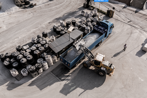 Galets Bardiglio 7-15 mm - Sacs de 25 kg - Galets de marbre italiens de qualité supérieure pour aménagement paysager et usage décoratif - Product Image 4