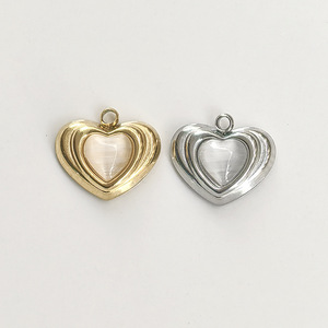 Pendentifs Cœur en Acier Inoxydable Or et Argent avec Incrustation Œil de Chat Sertie en Bezel pour Fabrication de Bijoux DIY, Accessoire Cadeau Unisexe - Product Image 1