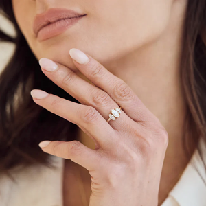 Bague de fiançailles ZYO personnalisée en argent 925 de haute qualité avec trois moissanites VVS, coupe marquise, plaquée or, pour femmes et hommes - Product Image 2